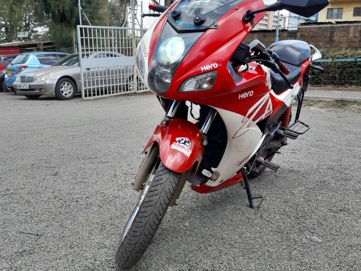2019 Hero Karizma ZMR — photo 1